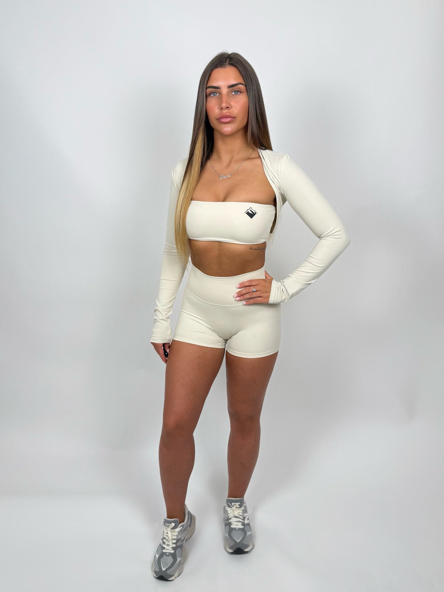 Arc Bandeau and Sleeves